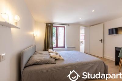 Chambre - 15 m² - 1 pièce