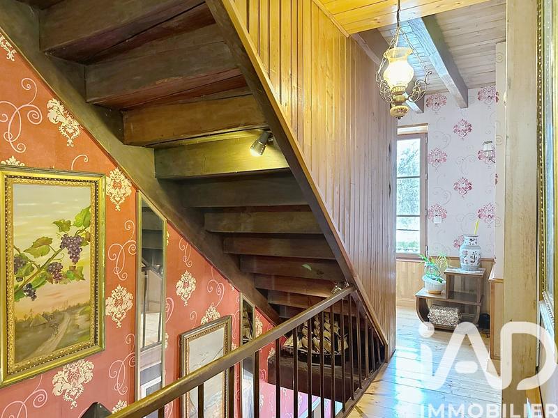 Maison de village - 250 m² - 6 pièces