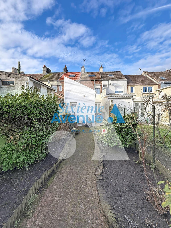 Maison - 74 m² - 3 pièces