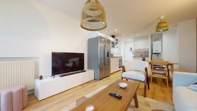 Appartement - 88 m² - 6 pièces