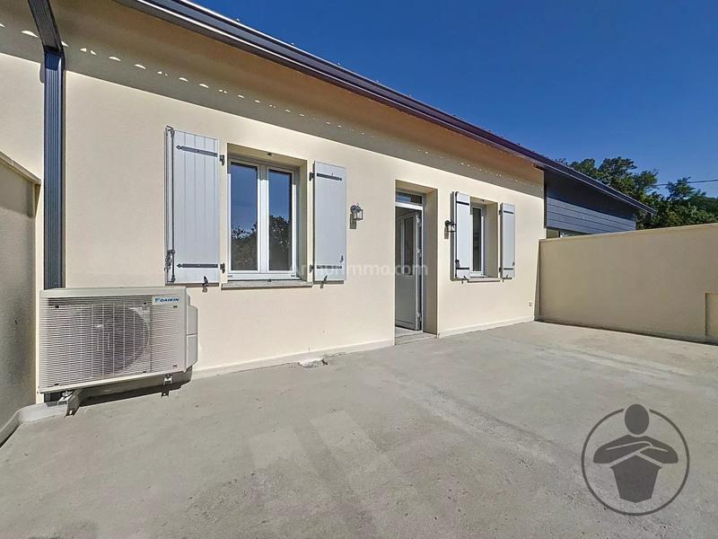 Maison - 83 m² - 4 pièces