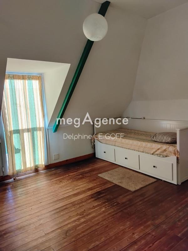 Maison - 140 m² - 7 pièces