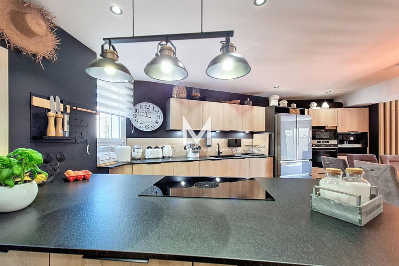 Maison de village - 125 m² - 5 pièces