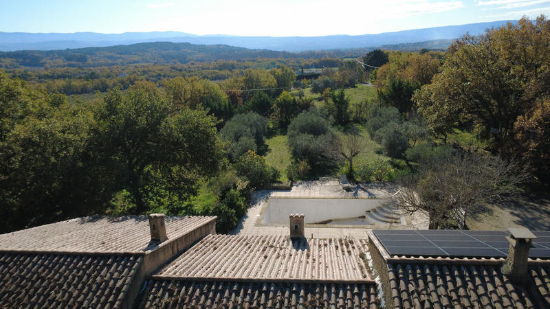 Maison - 243 m² - 9 pièces