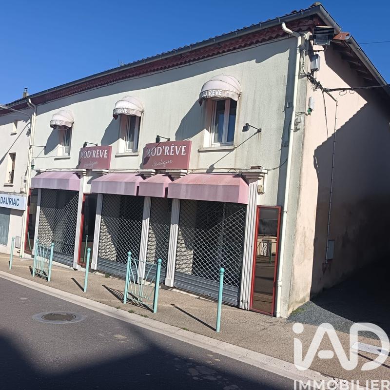 Maison - 200 m² - 9 pièces