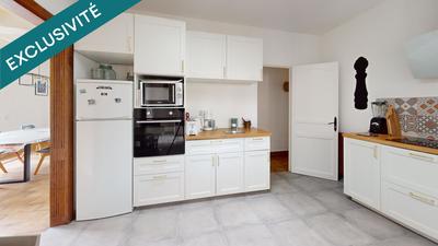 Maison - 167 m² - 6 pièces