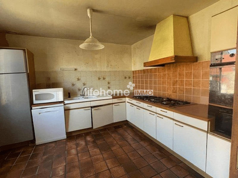 Maison traditionnelle - 116 m² - 6 pièces