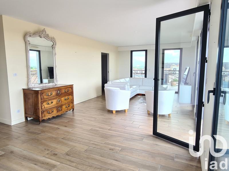 Appartement - 160 m² - 5 pièces