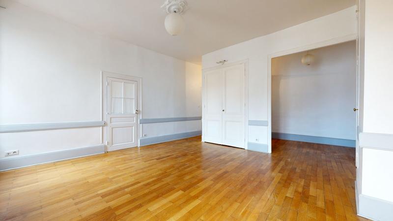 Appartement - 84 m² - 3 pièces