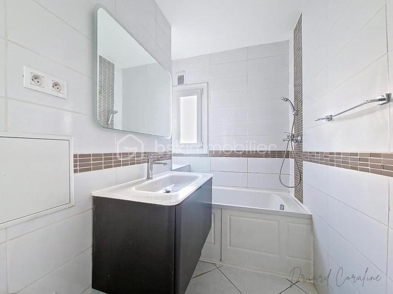 Appartement - 76 m² - 4 pièces