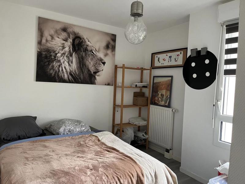 Appartement - 93 m² - 5 pièces