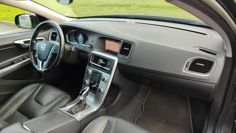 Volvo V60 Cross Country 2.0 TDi 190 D4 Geartronic Luxe