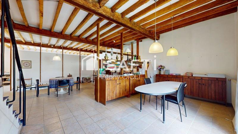 Ferme - 246 m² - 8 pièces