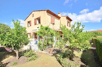 Villa - 145 m² - 6 pièces