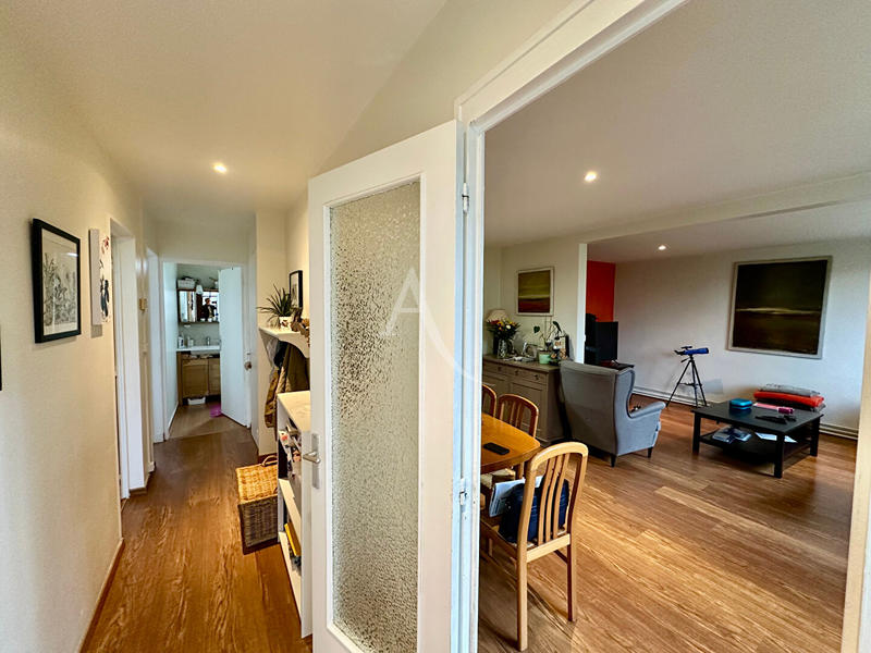 Appartement - 76 m² - 3 pièces