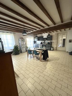 Maison de village - 182 m² - 6 pièces