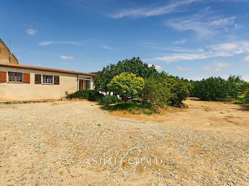 Maison - 120 m² - 4 pièces