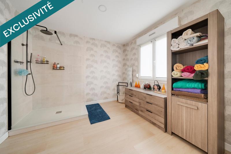 Maison - 139 m² - 6 pièces