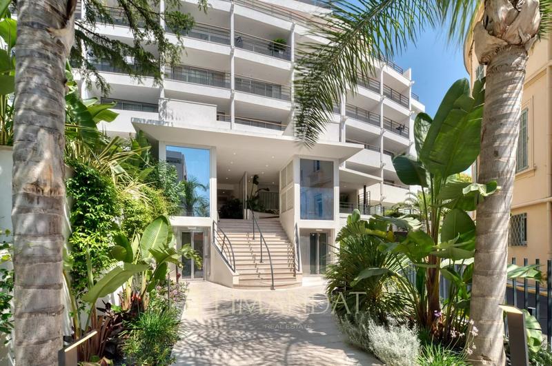 Appartement - 91 m² - 3 pièces