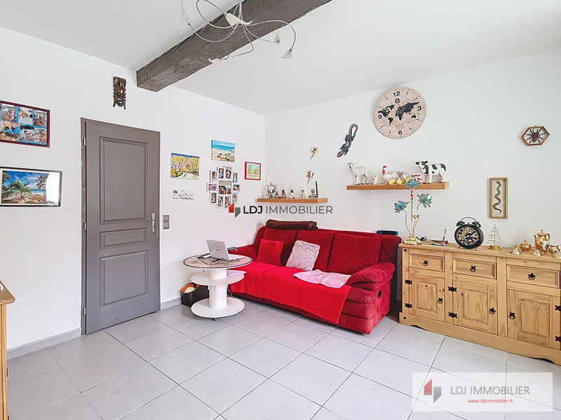 Maison - 180 m² - 8 pièces