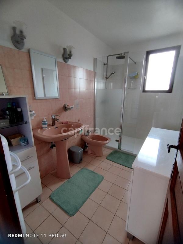 Villa - 101 m² - 6 pièces