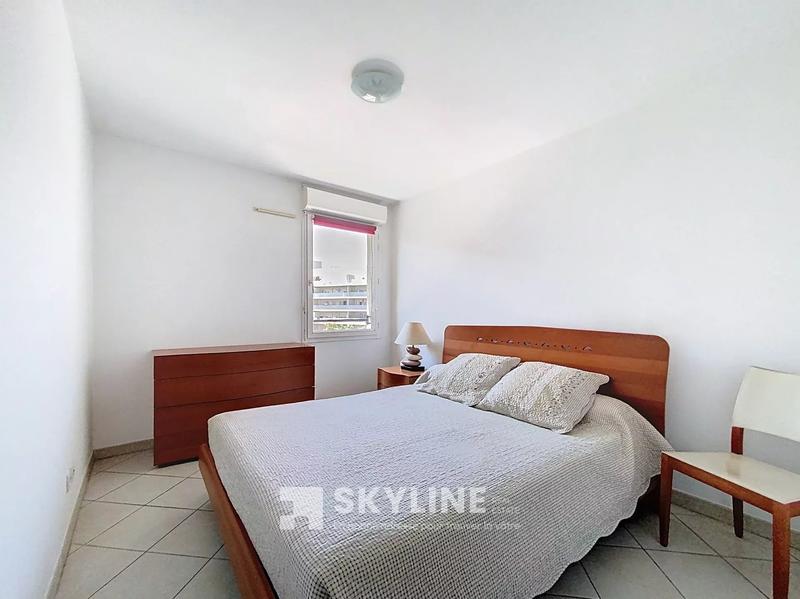 Appartement - 80 m² - 4 pièces