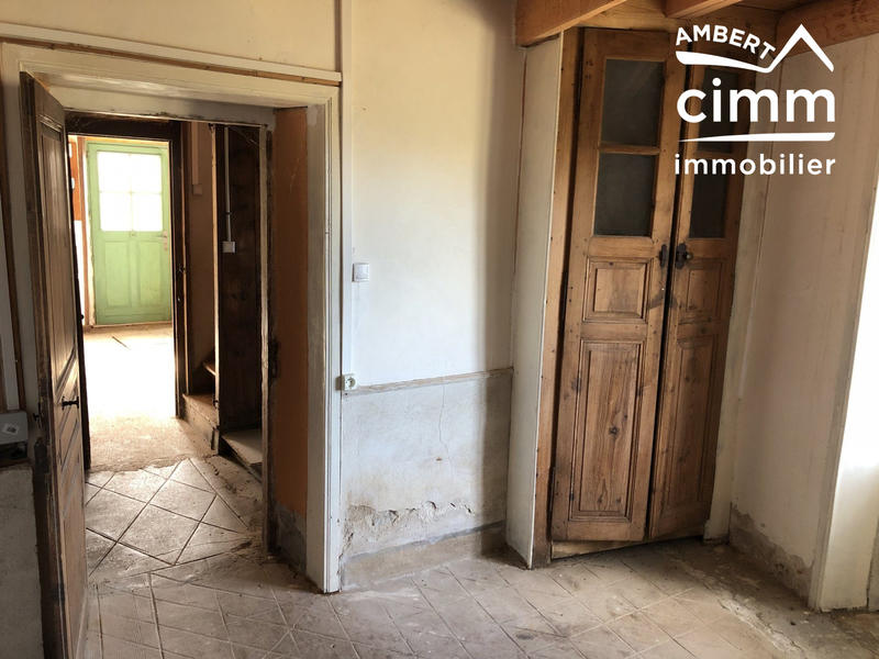 Maison traditionnelle - 70 m² - 6 pièces