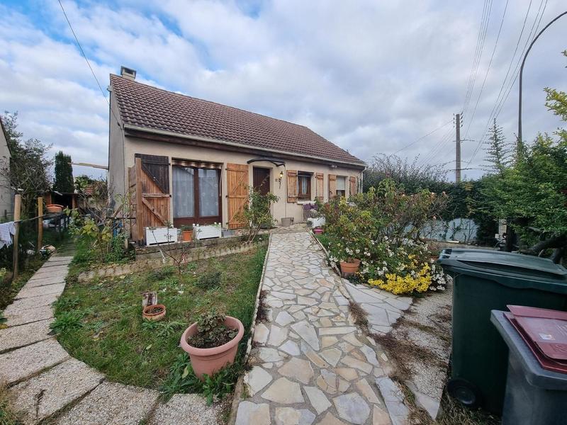 Maison - 115 m² - 6 pièces