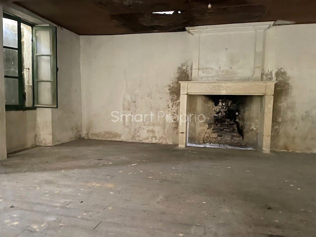 Maison - 211 m² - 5 pièces