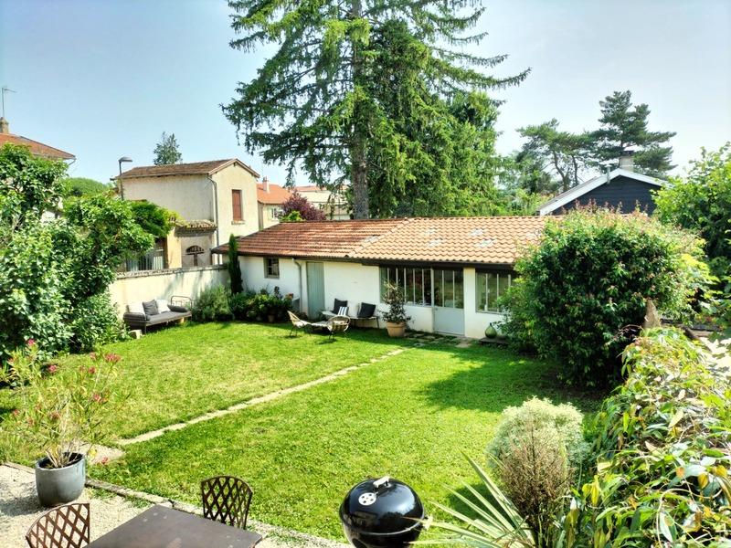 Maison bourgeoise - 172 m² - 7 pièces