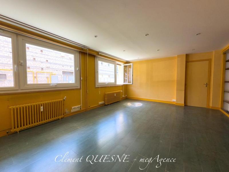 Appartement - 97 m² - 4 pièces