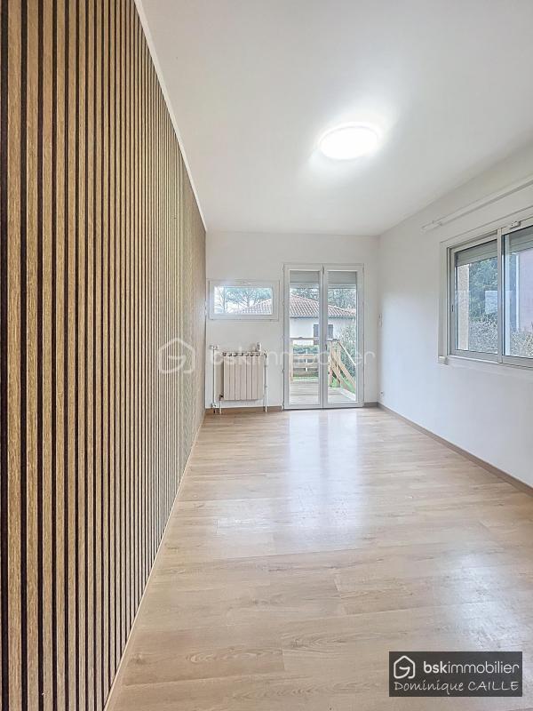 Maison - 144 m² - 5 pièces