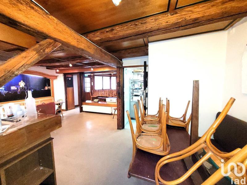 Local commercial - 259 m²