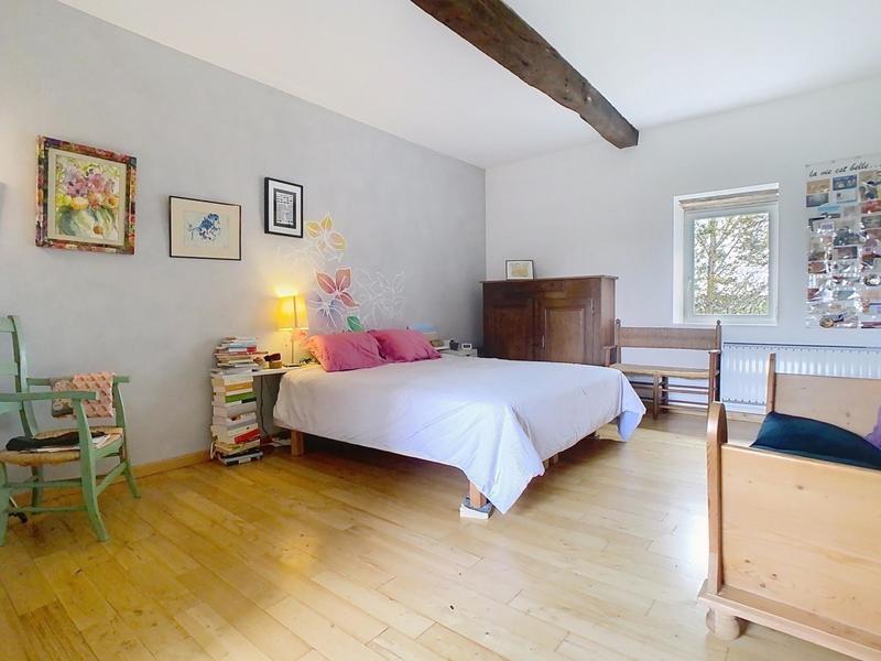 Maison - 168 m² - 7 pièces