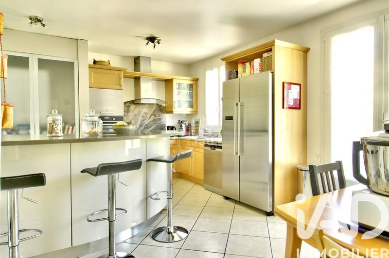 Maison - 194 m² - 7 pièces