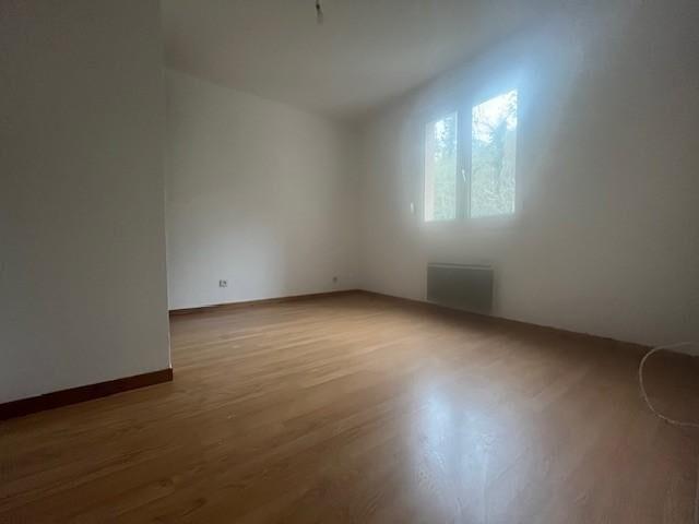 Appartement - 62 m² - 2 pièces