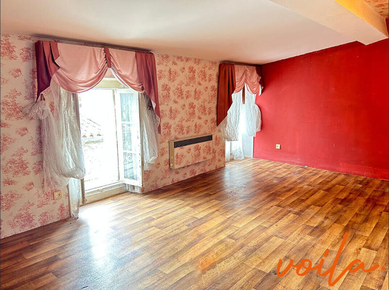 Immeuble - 165 m² - 6 pièces