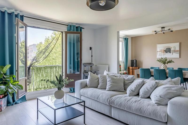 Appartement - 110 m² - 6 pièces