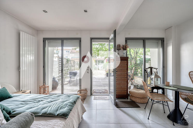 Maison - 170 m² - 6 pièces