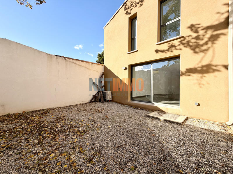 Villa - 90 m² - 4 pièces