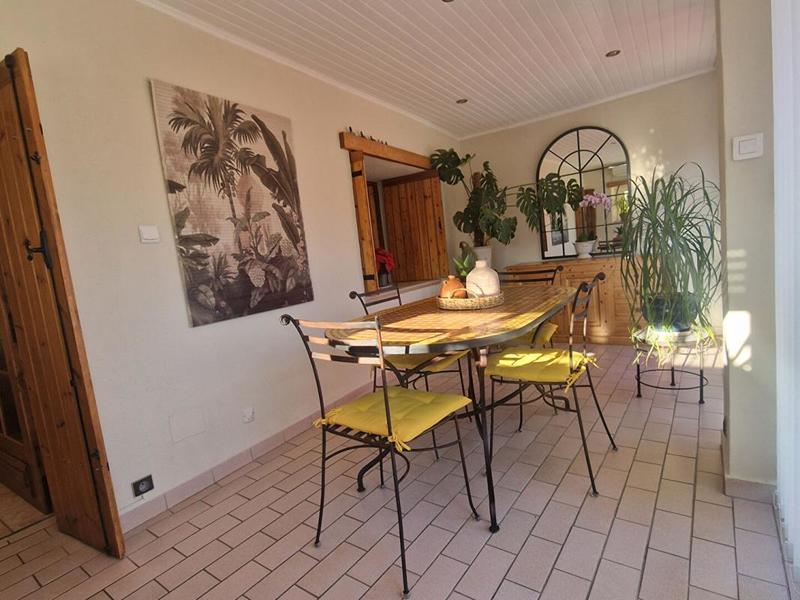 Propriété - 170 m² - 7 pièces