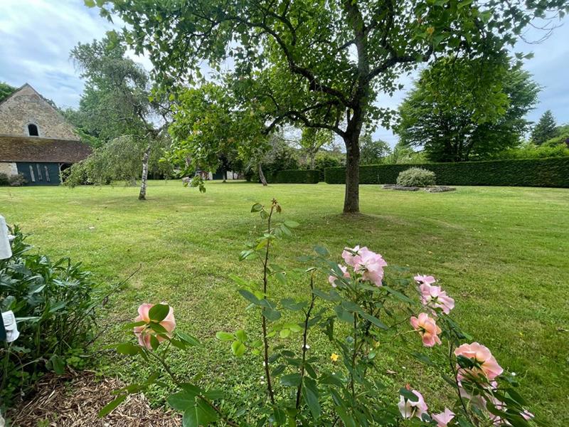 Maison - 494 m² - 15 pièces