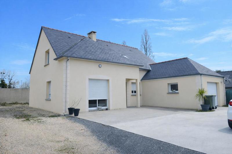 Maison - 90 m² - 4 pièces