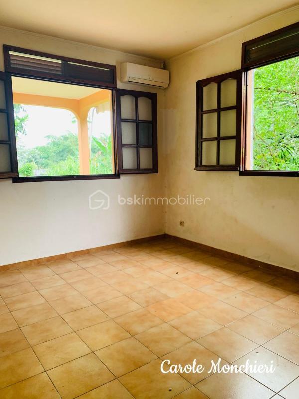 Maison - 193 m² - 8 pièces