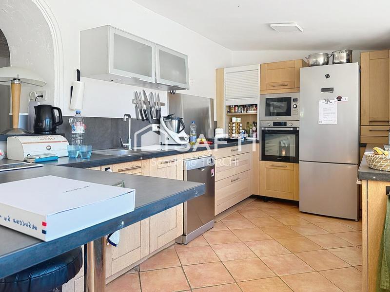 Maison - 175 m² - 7 pièces