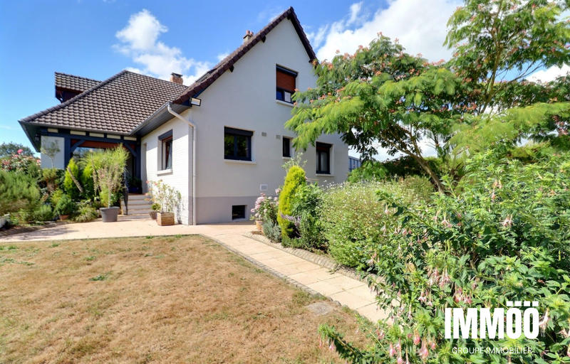 Maison - 168 m² - 6 pièces