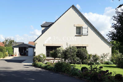 Maison - 200 m² - 8 pièces