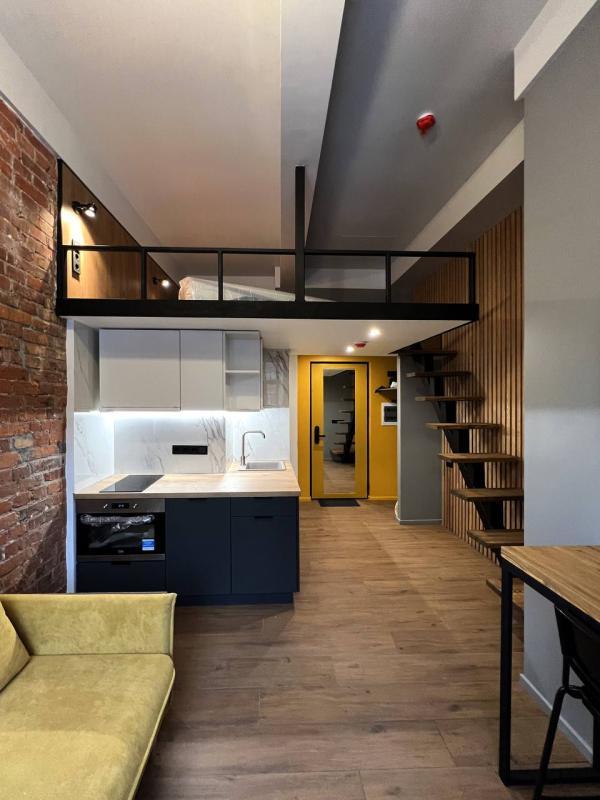 Studio - 25 m² - 1 pièce