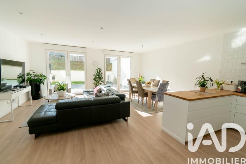 Maison - 136 m² - 5 pièces