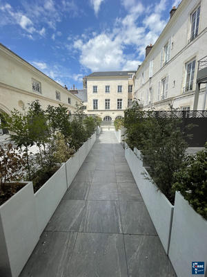 Appartement - 180 m² - 7 pièces